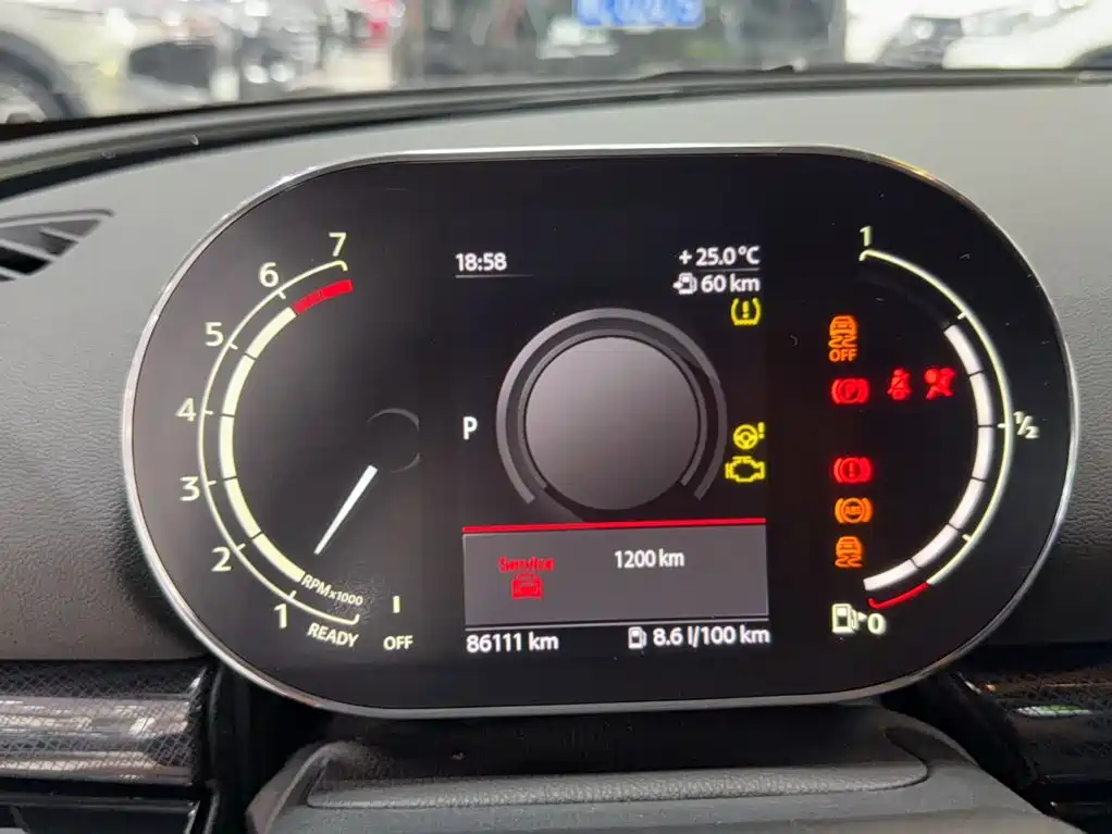 MINI Clubman 2020 — фото 13