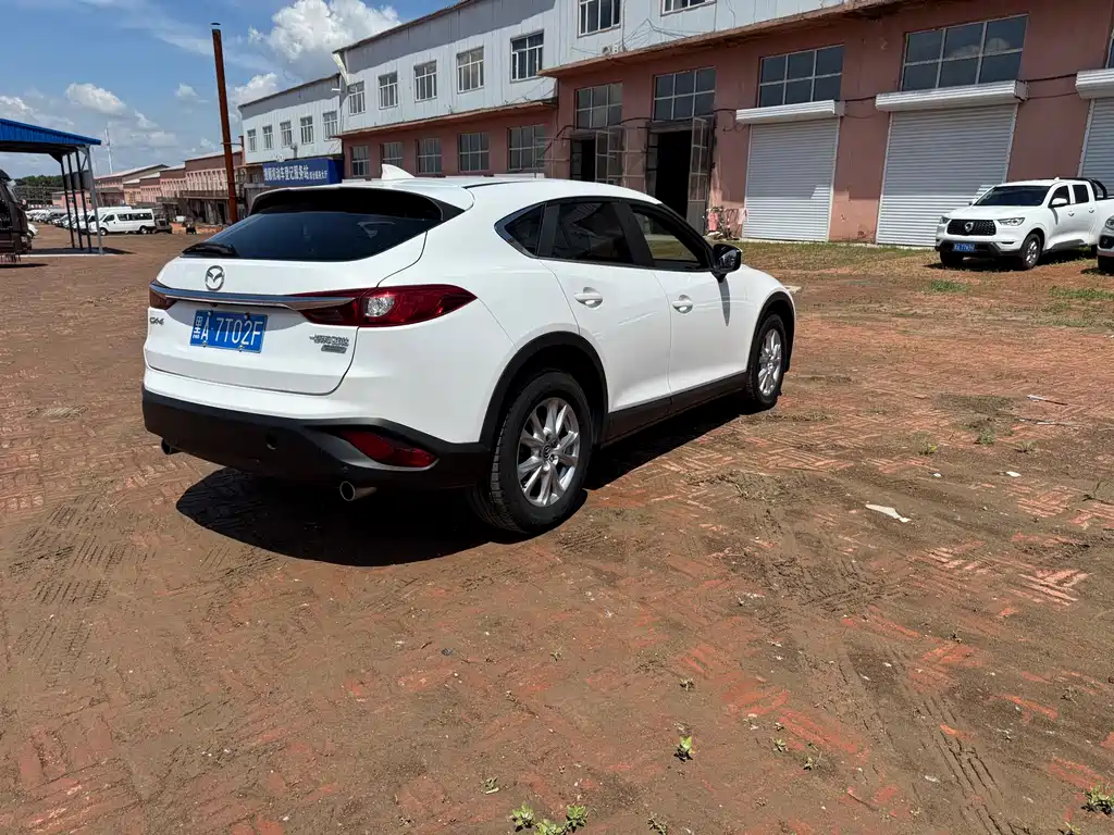 Mazda CX-4 2016