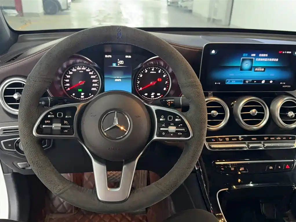 Mercedes-Benz GLC 2019 — фото 5