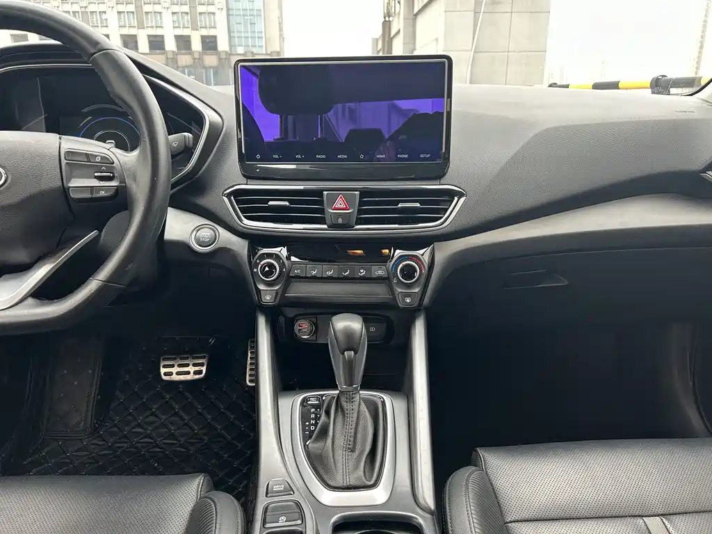 Hyundai Fista 2020 — фото 13