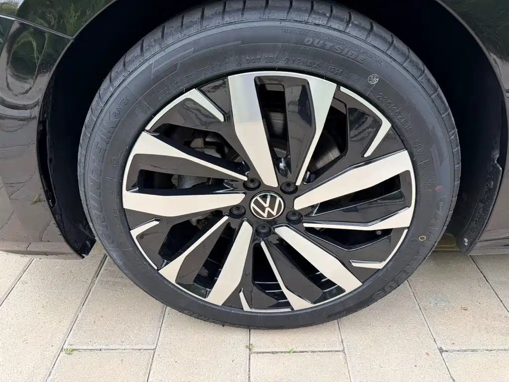 Volkswagen Passat 2022