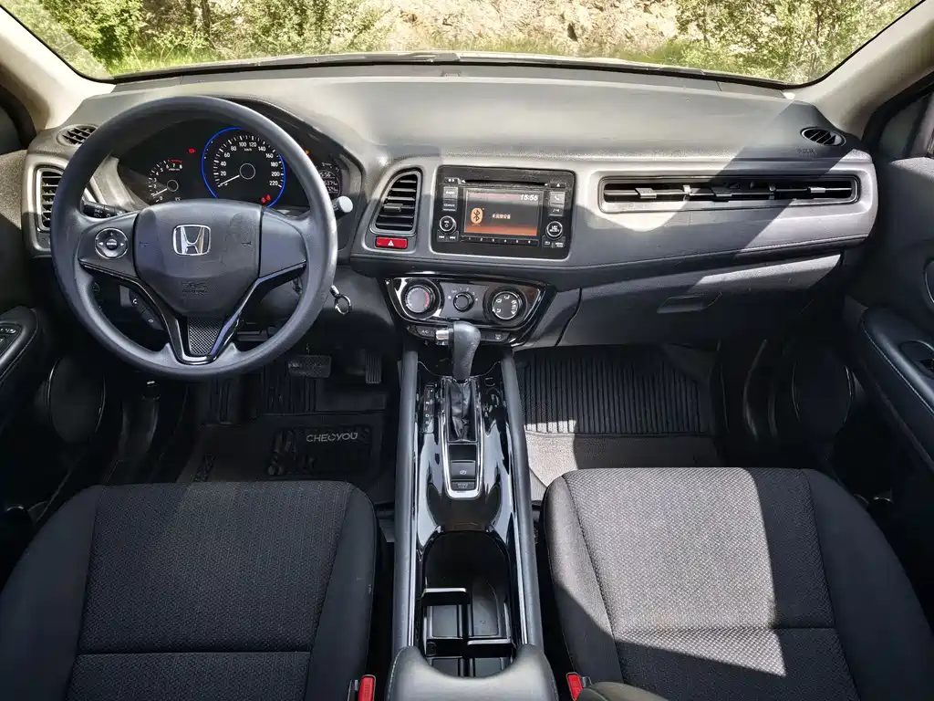 Honda Vezel 2016 — фото 8