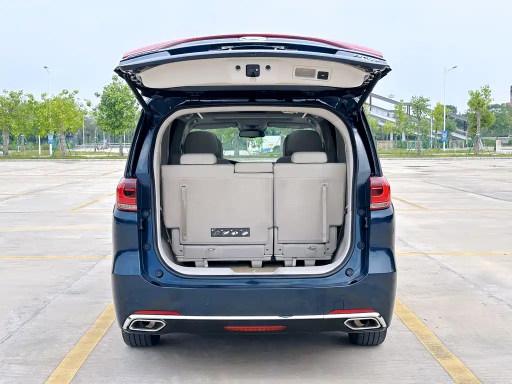 GAC Motor Trumpchi M8 2019 — фото 15