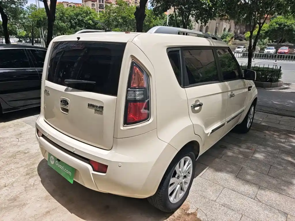 Kia Soul 2015 — фото 7