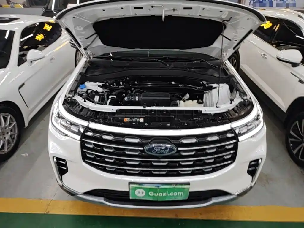 Ford Explorer 2023 — фото 20