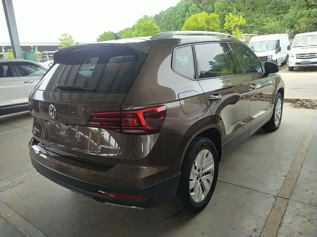 Volkswagen Tharu 2020