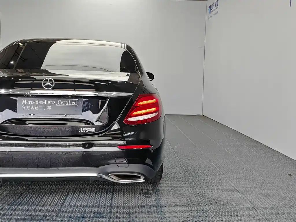 Mercedes-Benz E-Class 2020 — фото 22