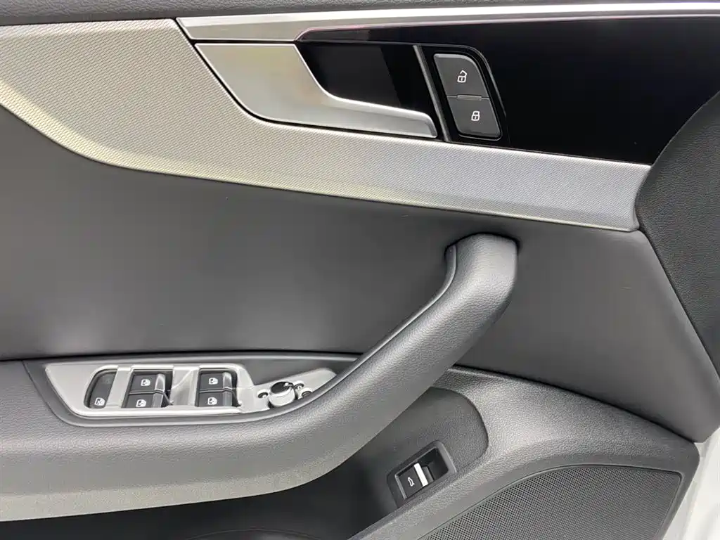 Audi A5 2024 — фото 26