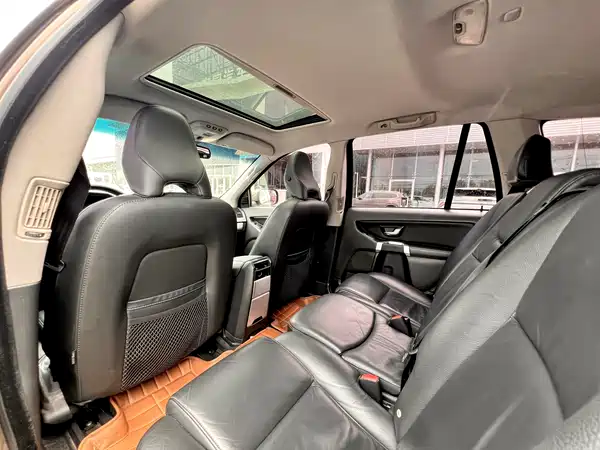 Volvo XC90 2013