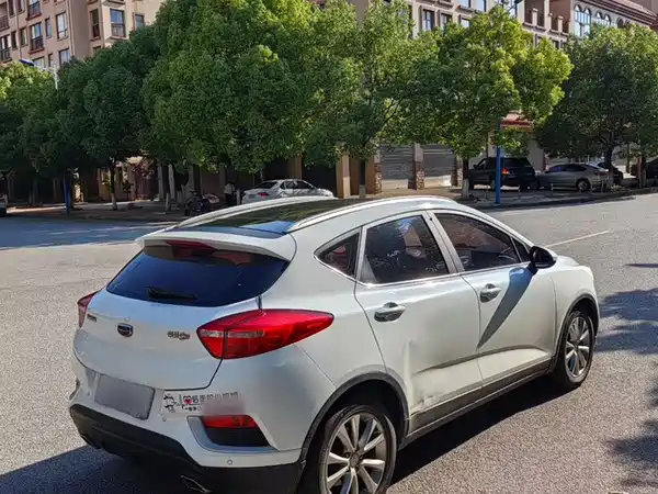 Geely Emgrand GS 2016