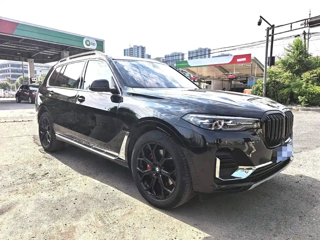 BMW X7 2022 — фото 3