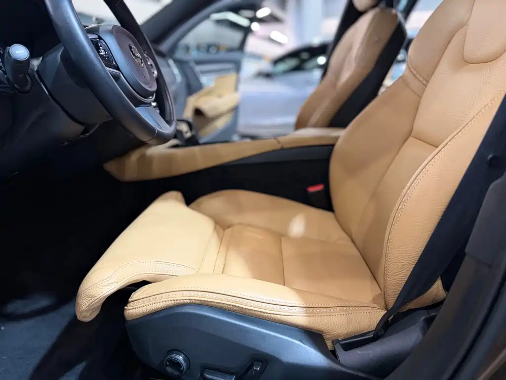 Volvo V90 2018 — фото 27