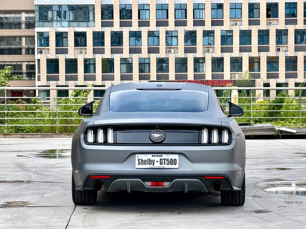 Ford Mustang 2017 — фото 8