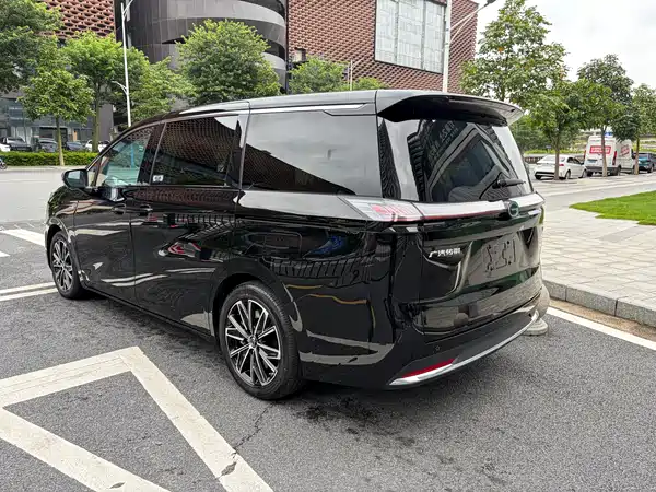 GAC Trumpchi E8 PHEV 2024