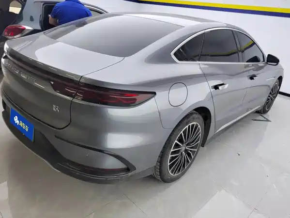 BYD Han 2024