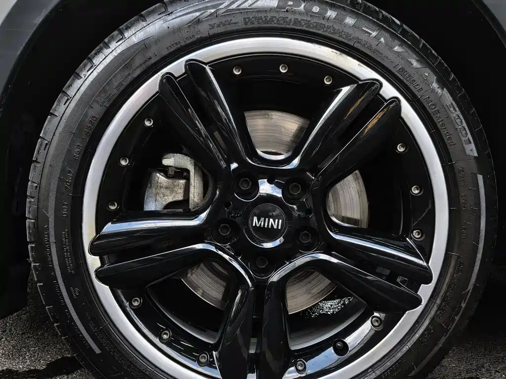 MINI Countryman 2015 — фото 13