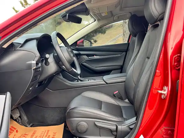 Mazda 3 Axela 2021