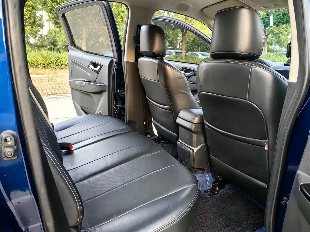 Isuzu Lingtuo 2021 — фото 12