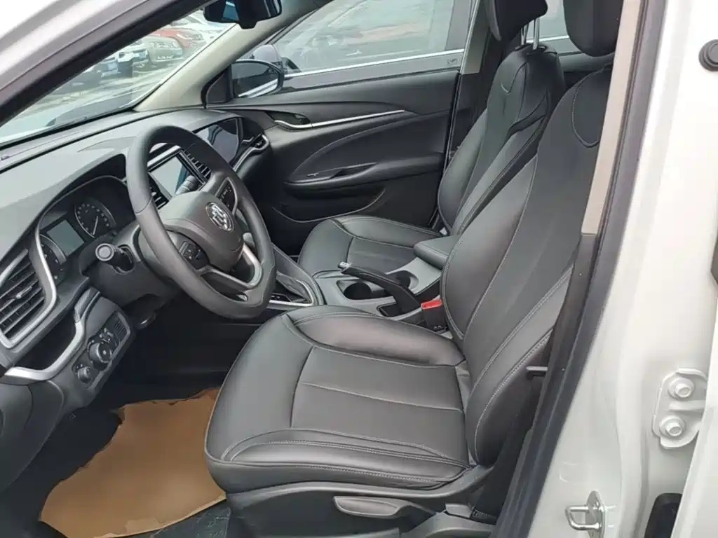 Buick Excelle GT 2022 — фото 15