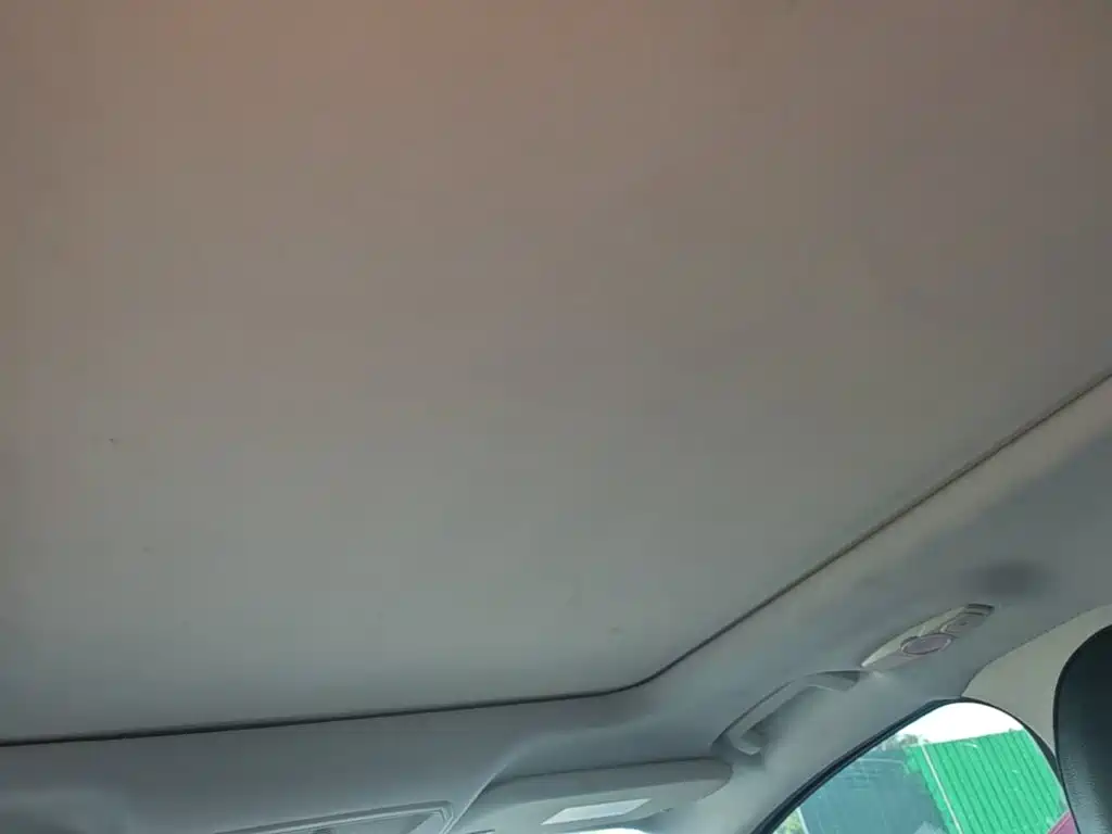 Ford Kuga 2015 — фото 18