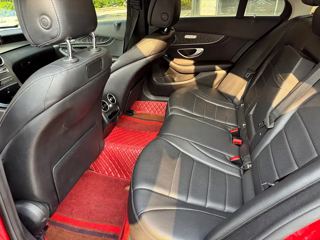 Mercedes-Benz C-Class 2018 — фото 11