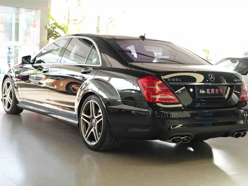 Mercedes-Benz S-Class AMG 2012 — фото 32