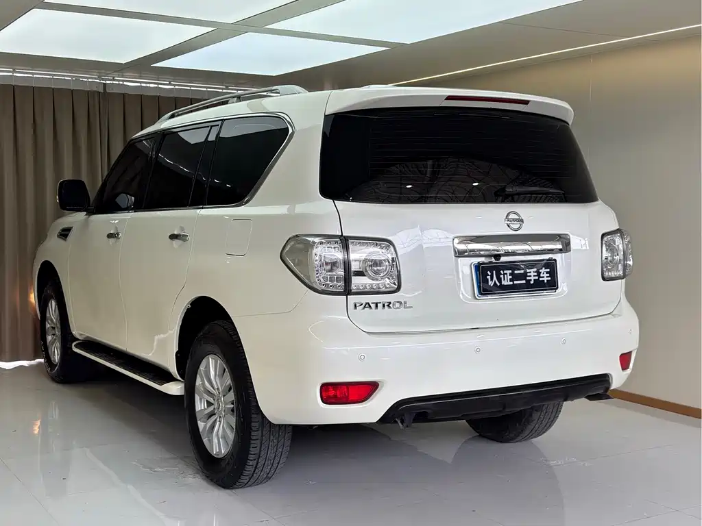 Nissan Patrol 2018 — фото 22