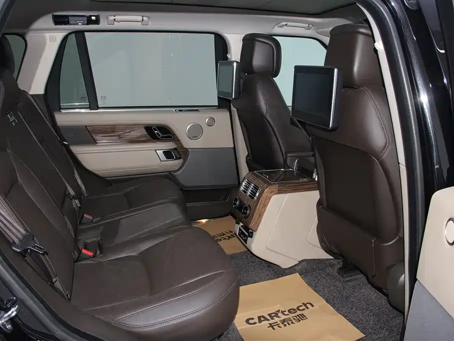 Land Rover Range Rover 2019 — фото 17