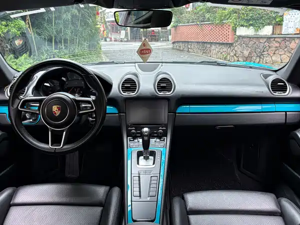 Porsche 718 2020