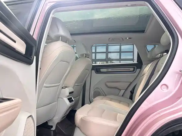Geely ICON 2022