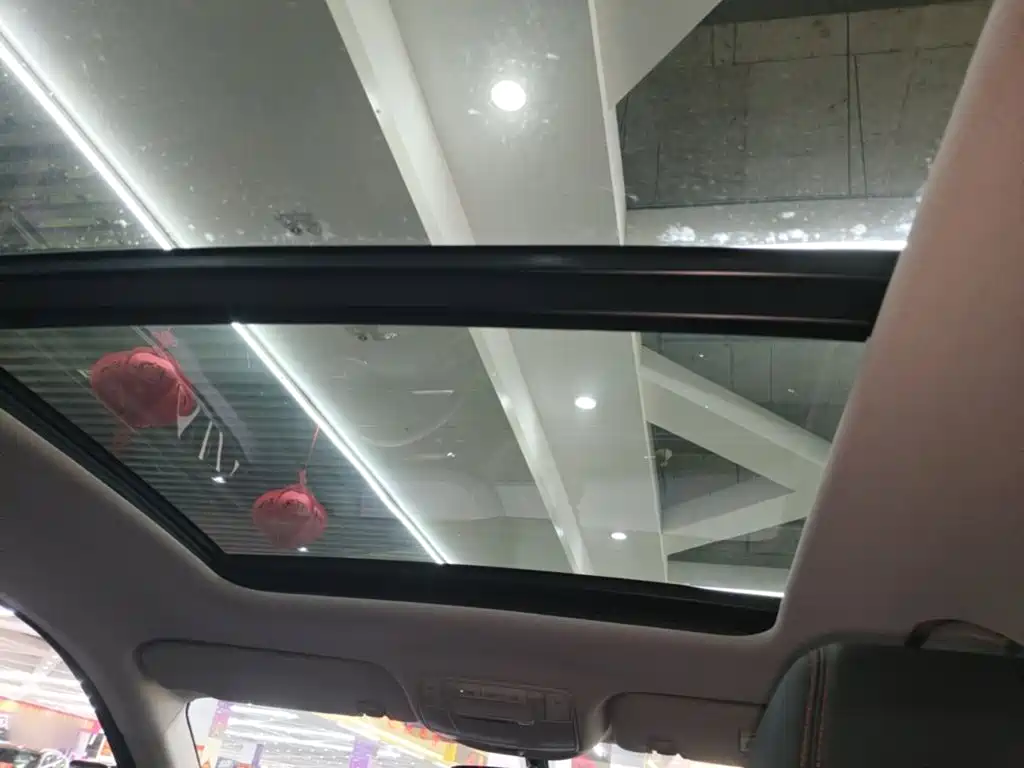 Dongfeng Fengshen AX7 2023 — фото 18