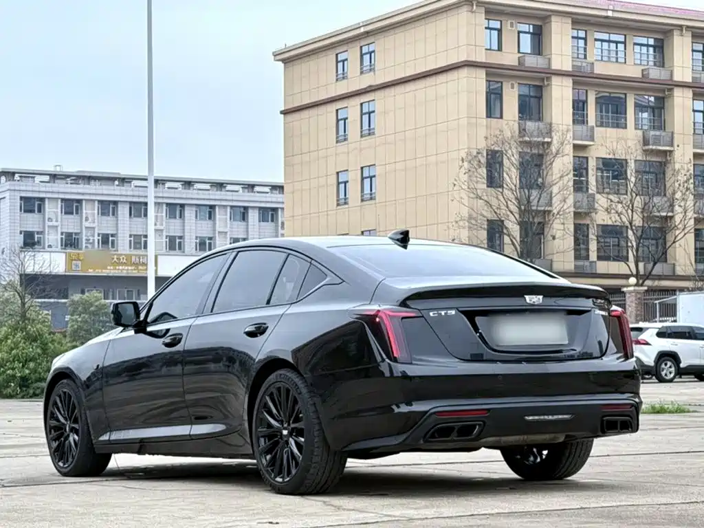 Cadillac CT5 2021 — фото 23