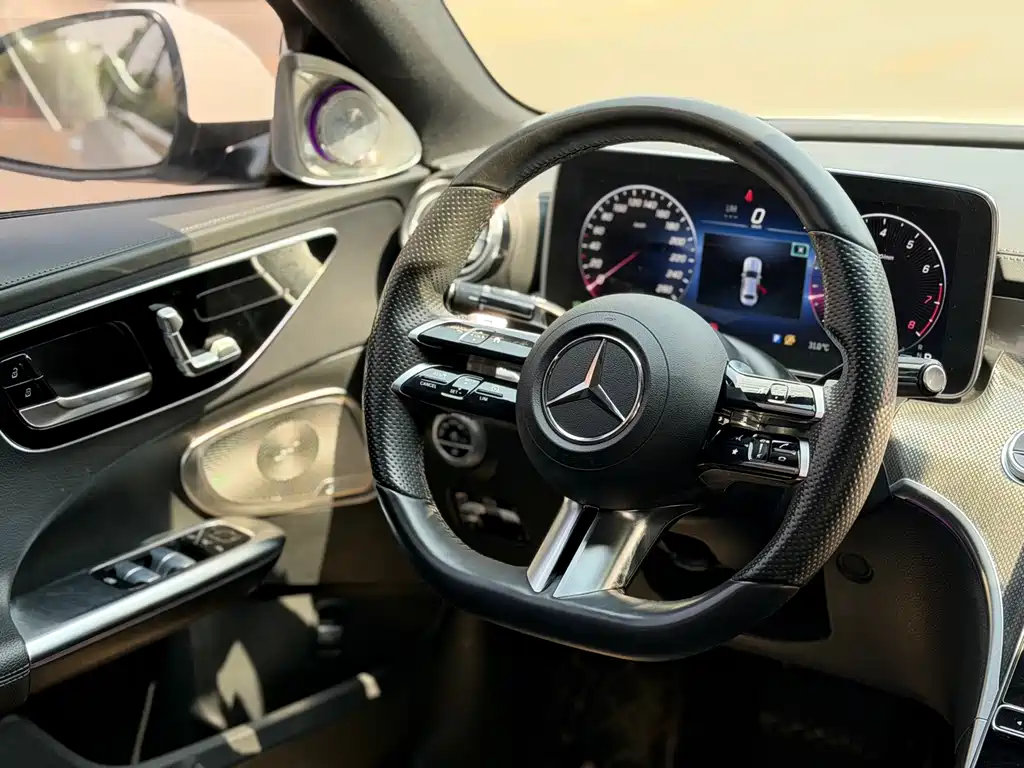 Mercedes-Benz C-Class 2022 — фото 10