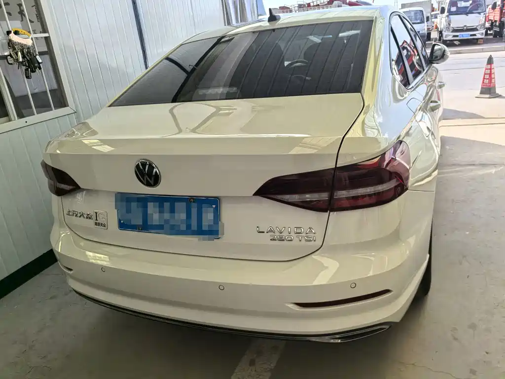Volkswagen Lavida 2022
