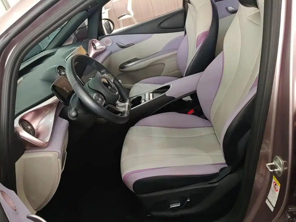 BYD Dolphin 2022 — фото 15