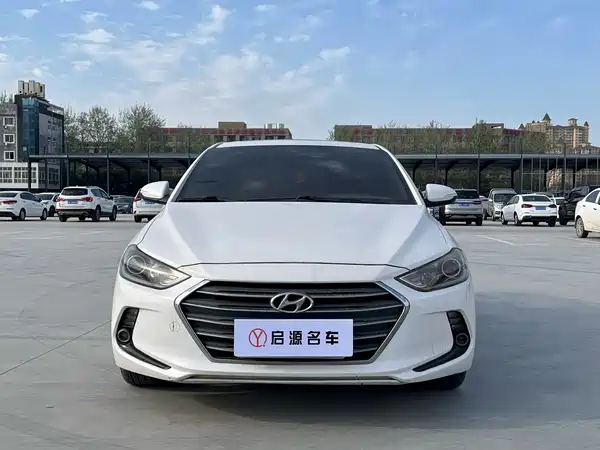 Hyundai Celesta 2018