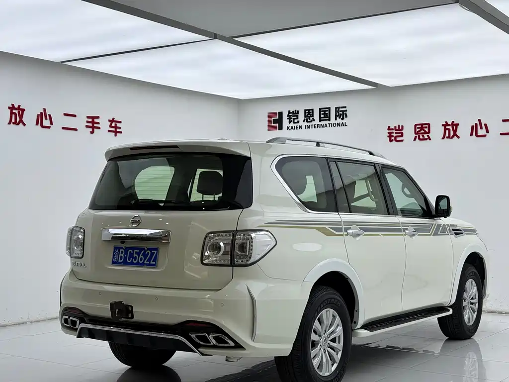 Nissan Patrol 2019 — фото 17