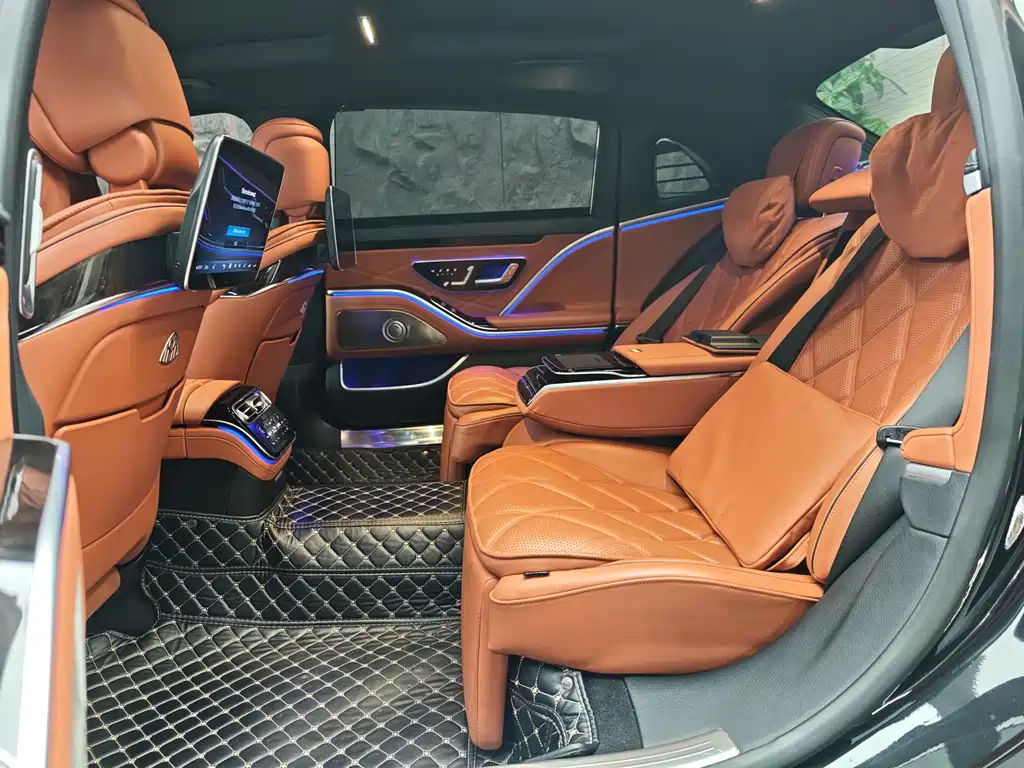 Mercedes-Benz Maybach S-Class 2023