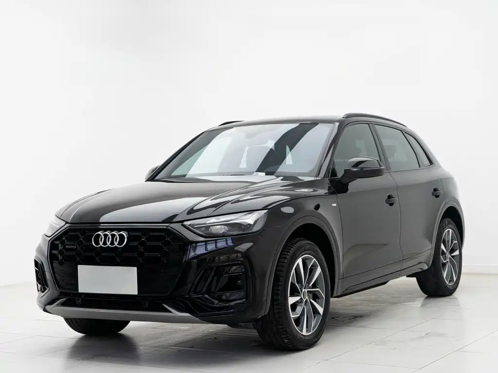 Audi Q5L 2023 — фото 1