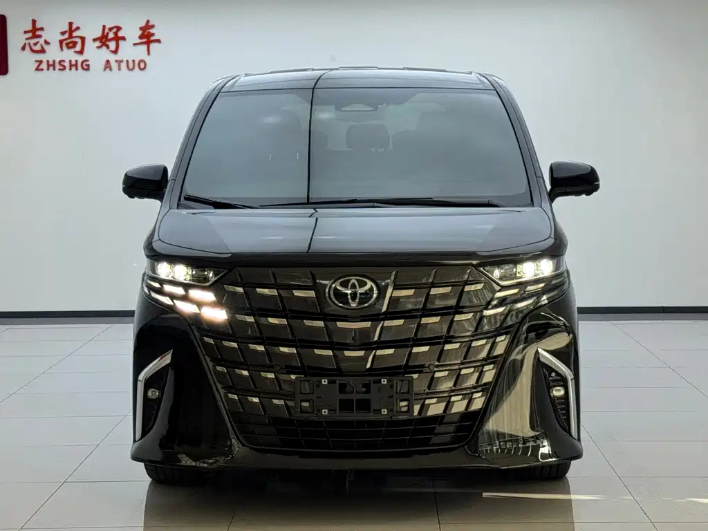 Toyota Alphard 2024 — фото 2