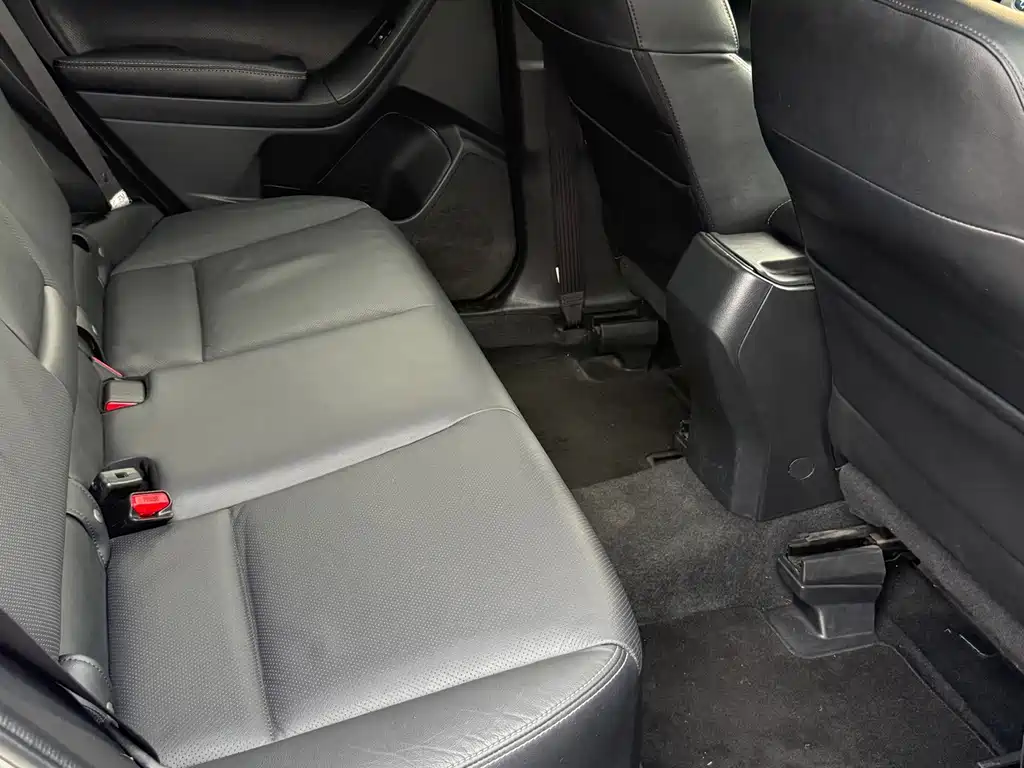 Subaru Forester 2015 — фото 14
