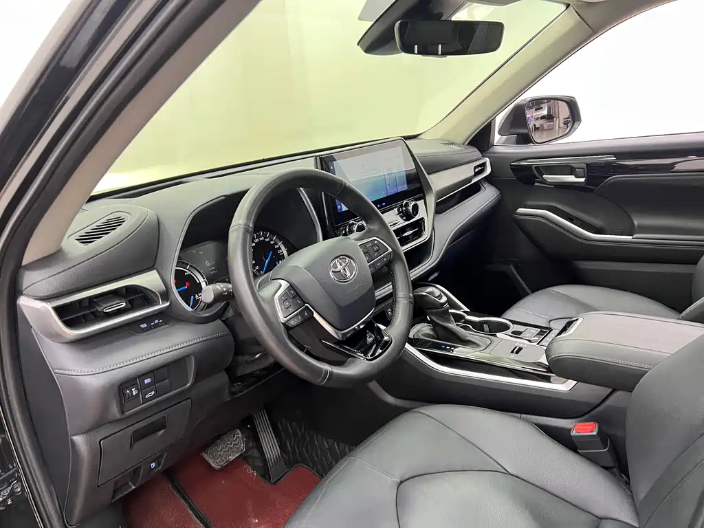 Toyota Highlander 2021 — фото 19
