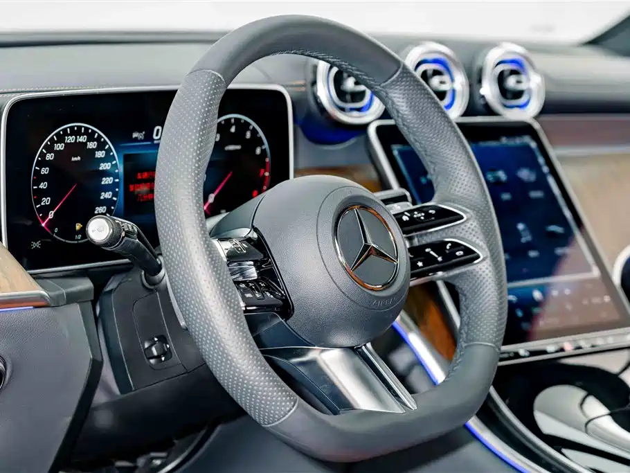 Mercedes-Benz GLC 2025 — фото 9