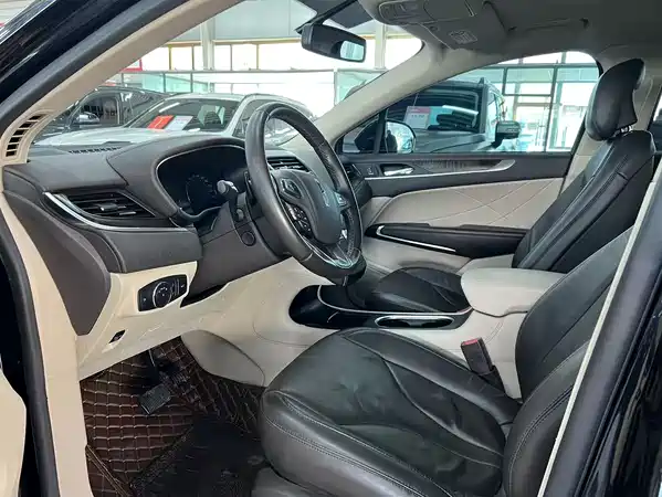 Lincoln MKC 2019