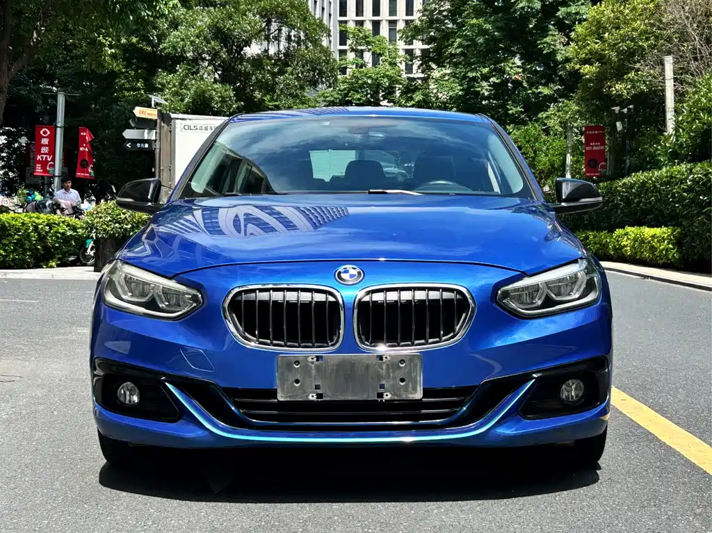 BMW 1 Series 2019 — фото 2