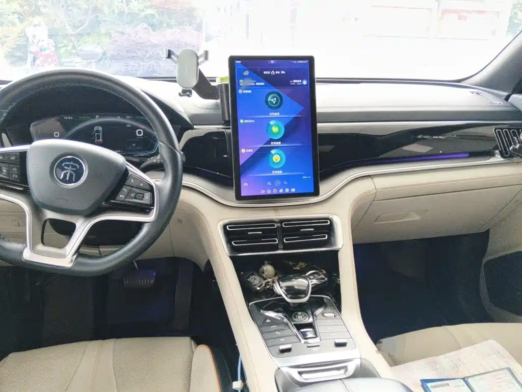 BYD PLUS New Energy 2022 — фото 13