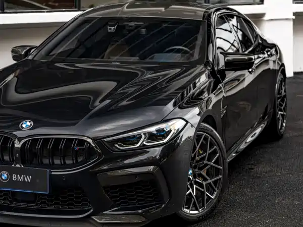 BMW M8 2021