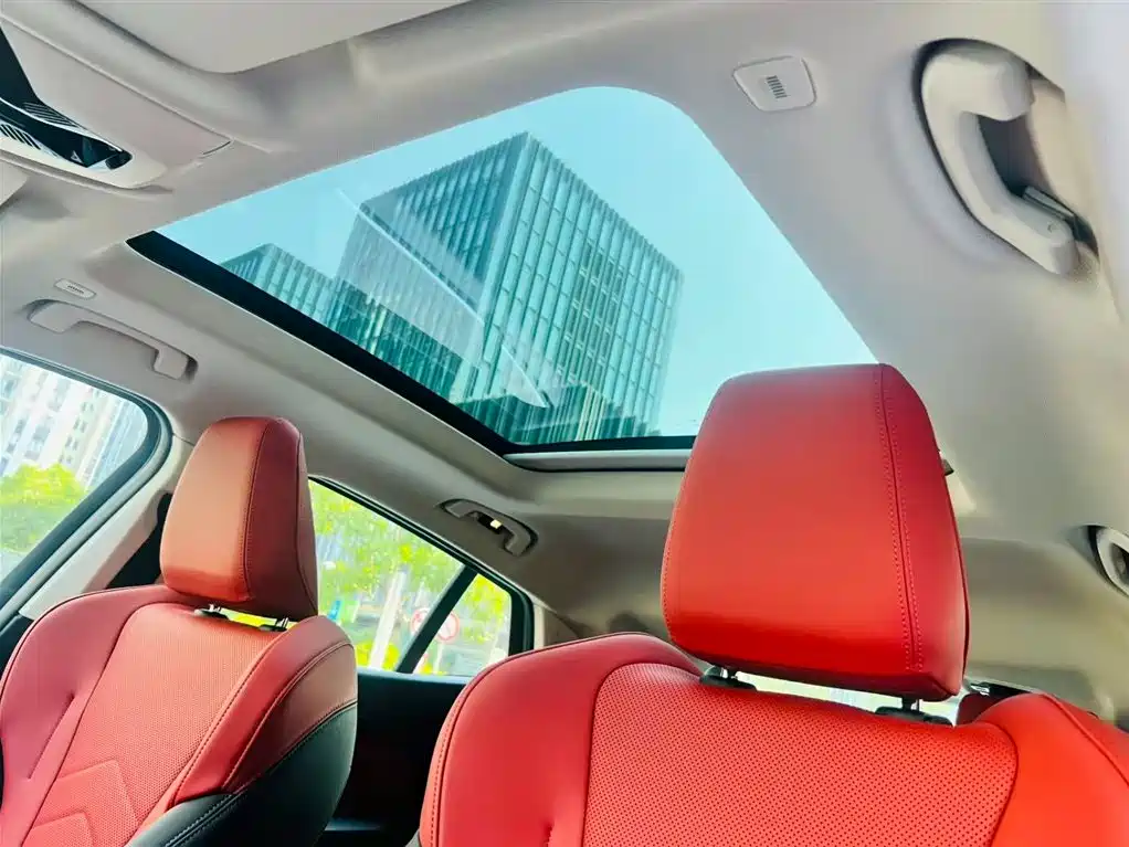 BMW X2 2025 — фото 15