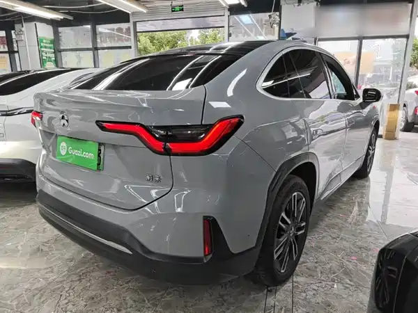 NIO EC6 2021