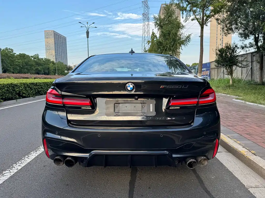 BMW 5 Series 2019